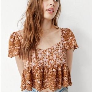 American Eagle ruffle sleeve blouse